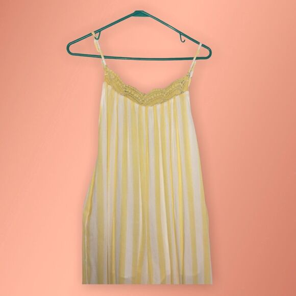 NWT Sleeveless Wide Leg Cropped Jumpsuit Size Large - Picture 4 of 15